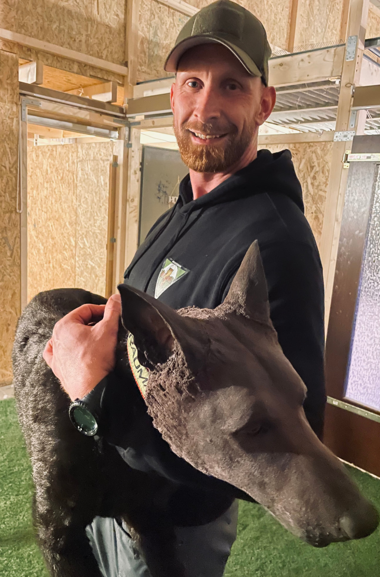Marc Zierden mit K9-Simulator